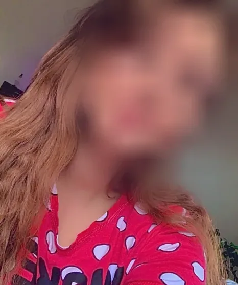 Anna, 31