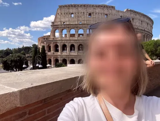 Anna, 38
