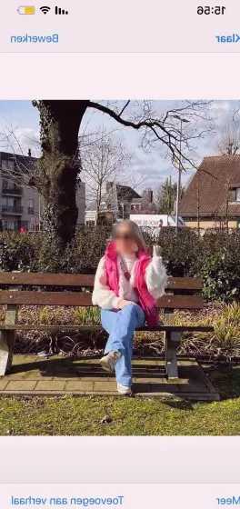 Daniela, 26