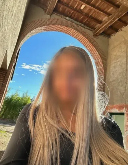 Maja, 28
